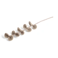 Gry & Sif Leaf Branch Round