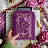 Literati E-Reader Sleeve - Purple